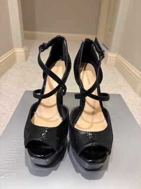 Gianni Bini Black Textured Platform Strappy Heels